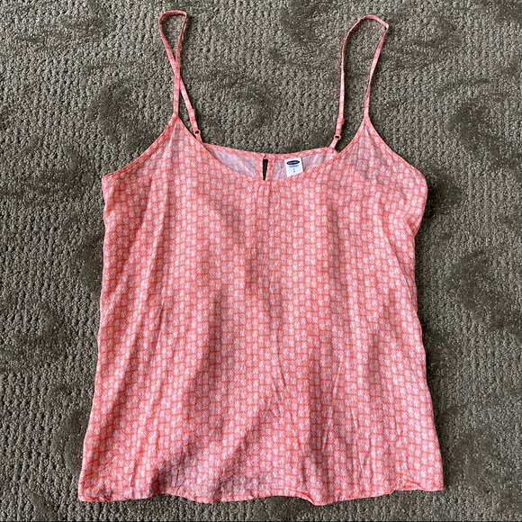 Old Navy Tops - NWOT Women's Old Navy Pineapple Print Tank Top size Small Petite